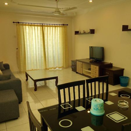 Plaza Melaka Raya Apartment Экстерьер фото